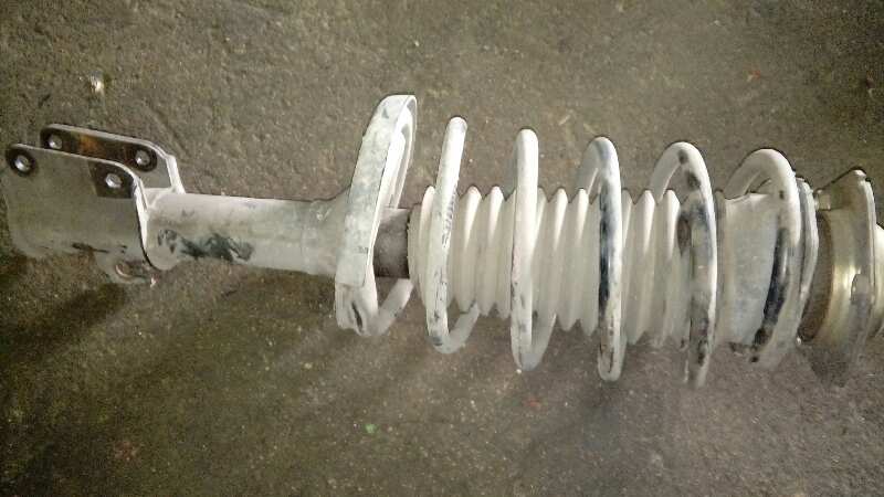 AMORTIGUADOR DELANTERO DERECHO