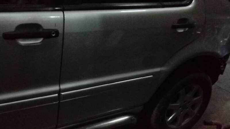 PUERTA TRASERA IZQUIERDA