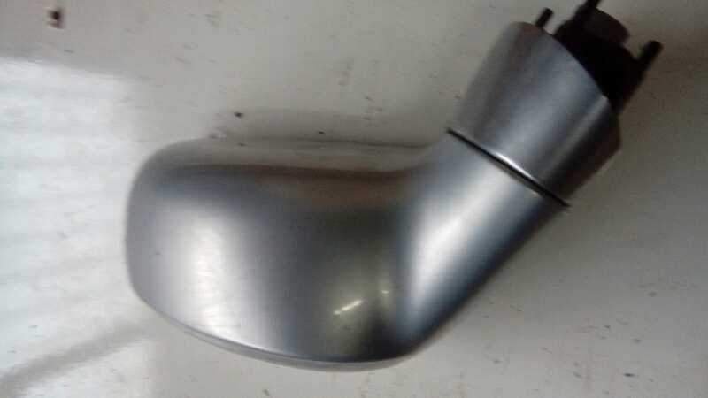 RETROVISOR IZQUIERDO