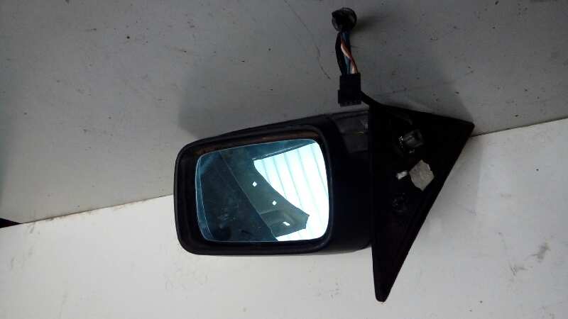 RETROVISOR DERECHO