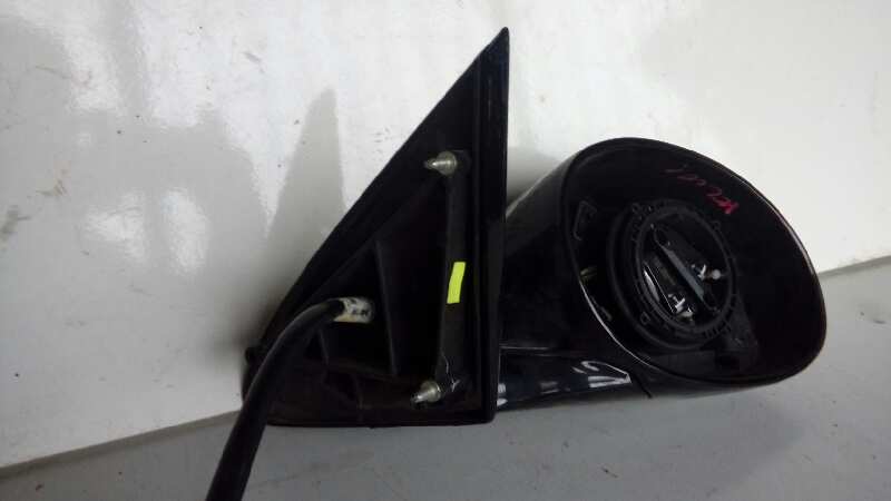 CARCASA RETROVISOR DERECHO