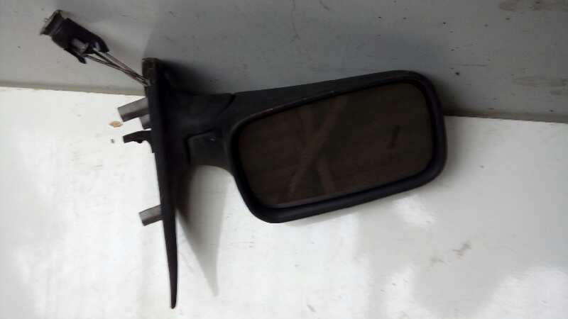 RETROVISOR IZQUIERDO