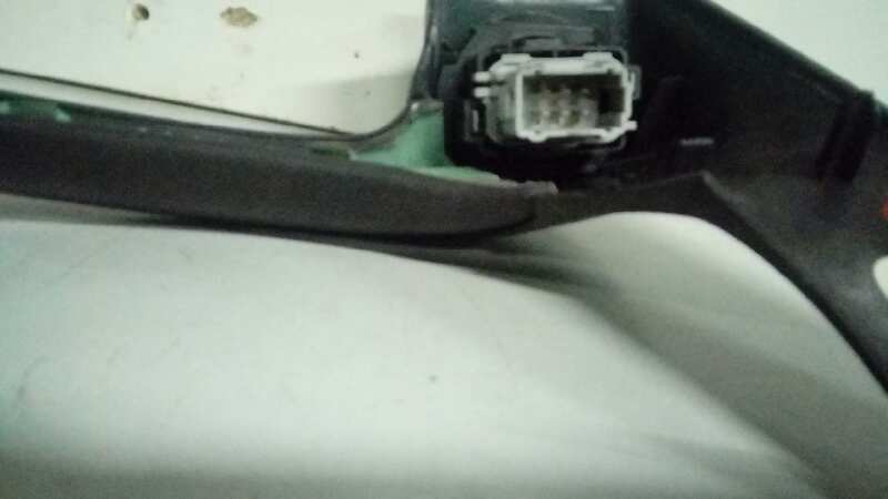 MANDO ELEVALUNAS DELANTERO DERECHO