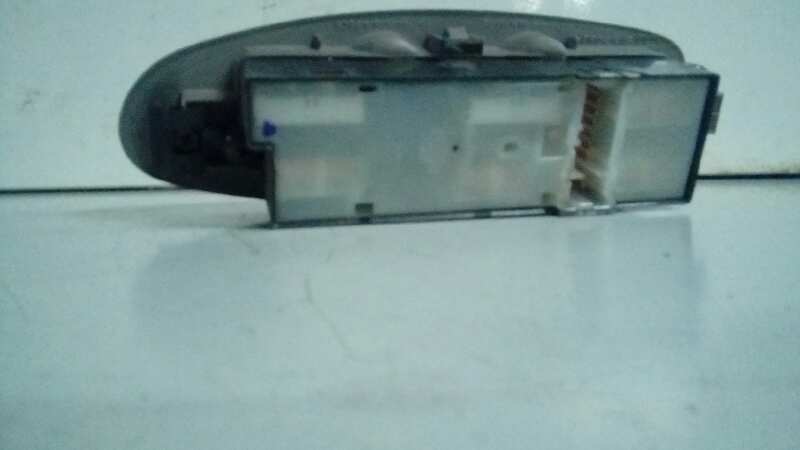 MANDO ELEVALUNAS DELANTERO IZQUIERDO 