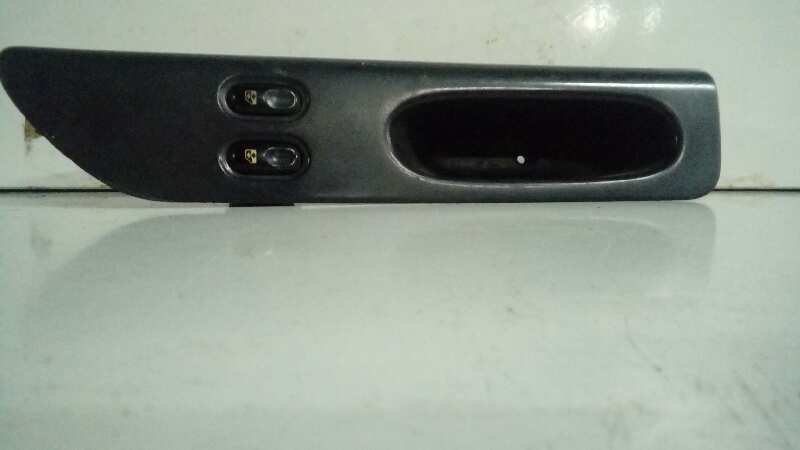 MANDO ELEVALUNAS DELANTERO IZQUIERDO 