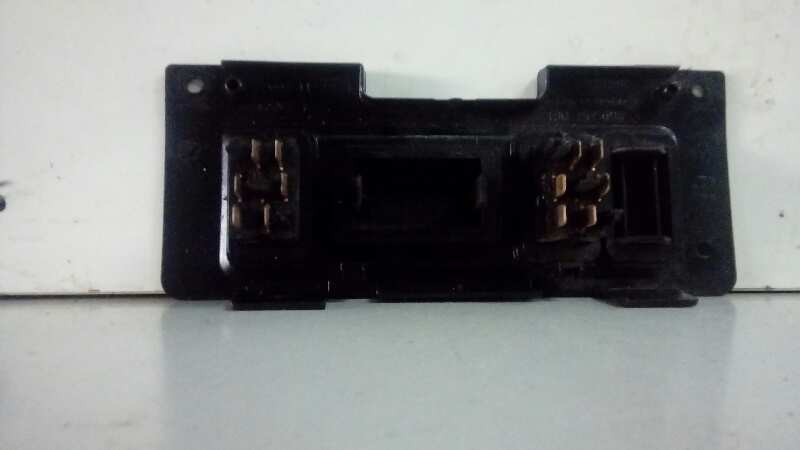 MANDO ELEVALUNAS DELANTERO IZQUIERDO 