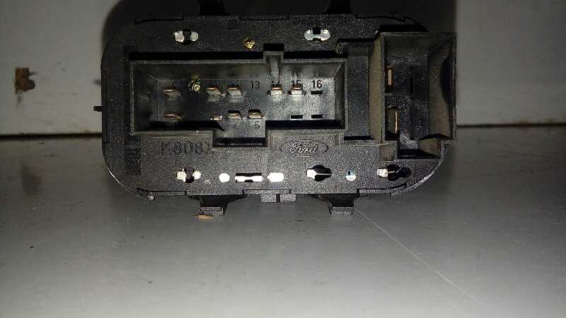 MANDO ELEVALUNAS DELANTERO IZQUIERDO 