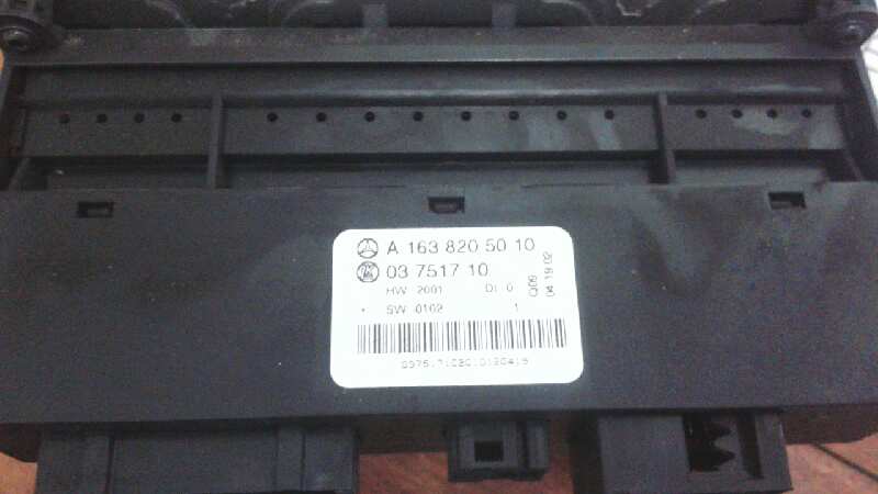 MANDO ELEVALUNAS DELANTERO IZQUIERDO 