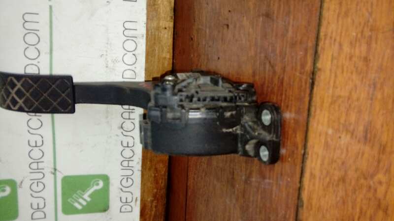 PEDAL ACELERADOR