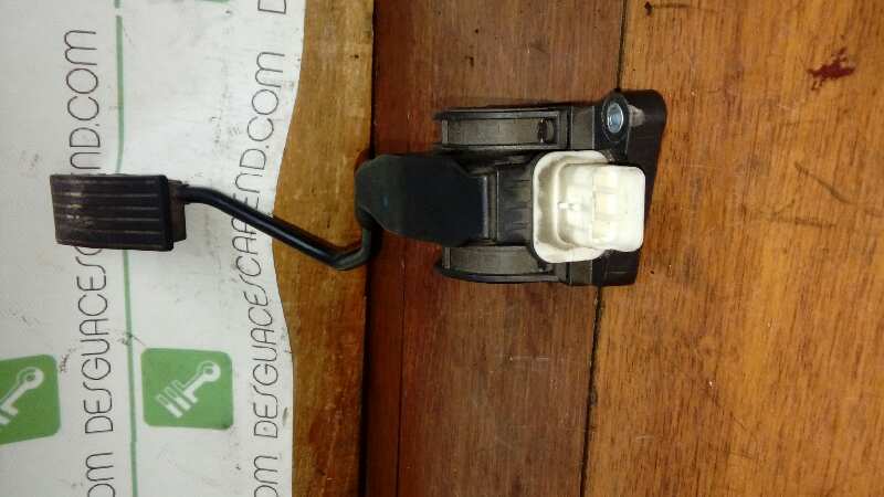 PEDAL ACELERADOR