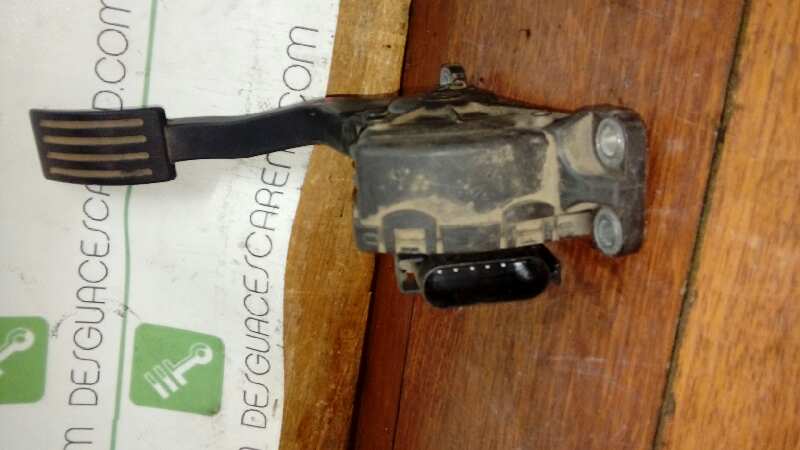 PEDAL ACELERADOR