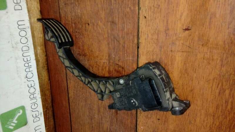 PEDAL ACELERADOR