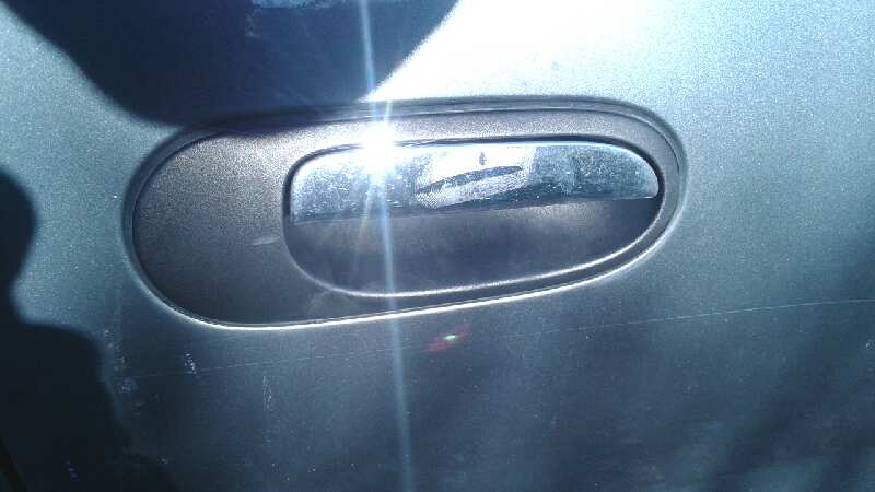 MANETA EXTERIOR DELANTERA DERECHA