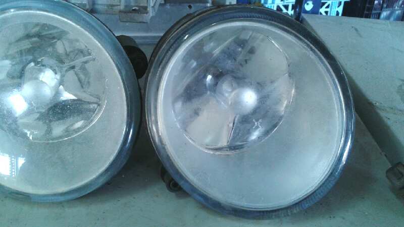 FARO ANTINIEBLA IZQUIERDO