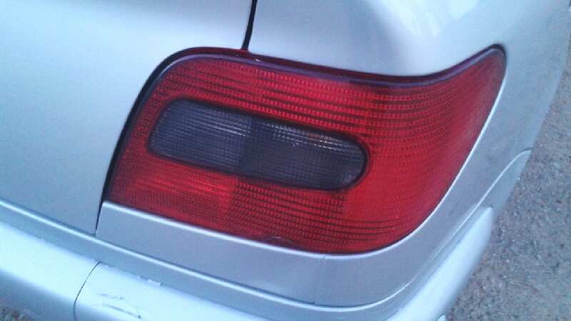 PILOTO TRASERO DERECHO