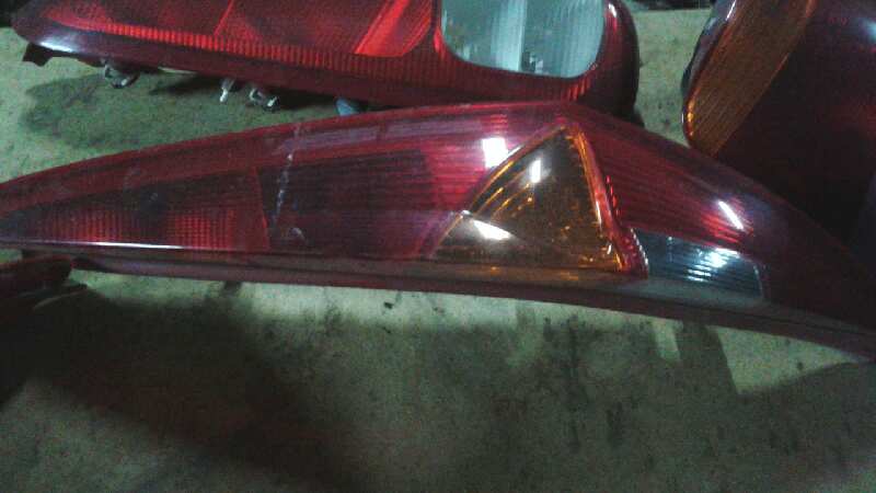 PILOTO TRASERO DERECHO