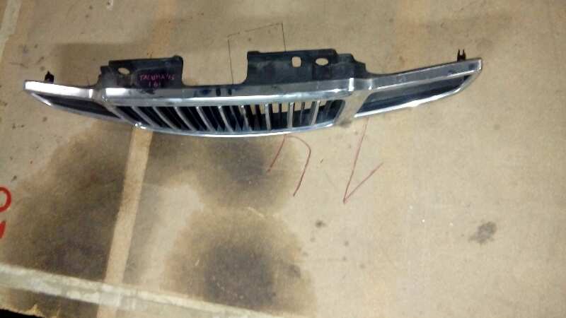 CALANDRA DELANTERA DE RADIADOR