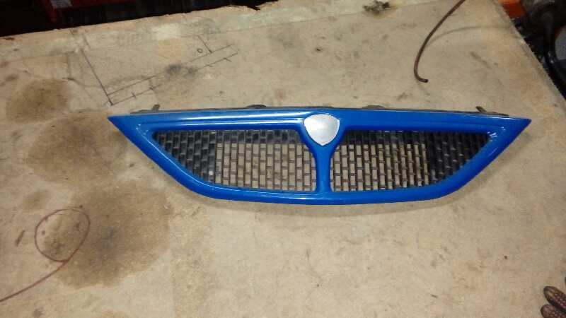 CALANDRA DELANTERA DE RADIADOR