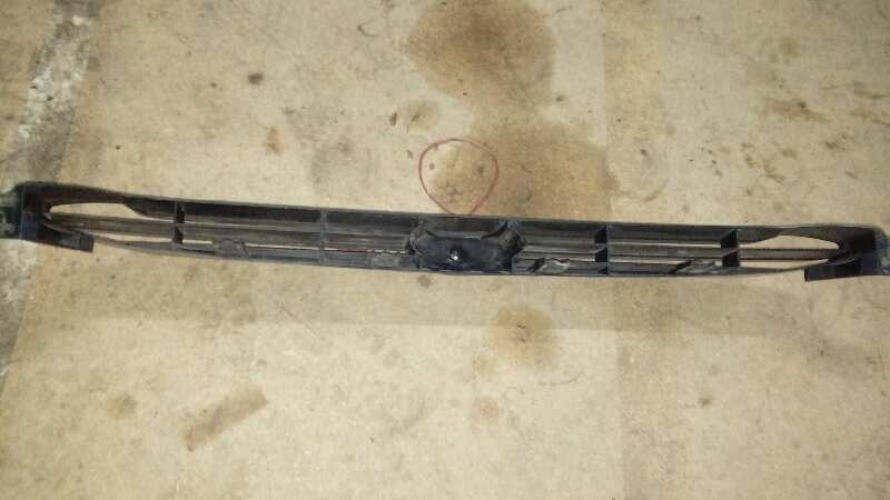 CALANDRA DELANTERA DE RADIADOR