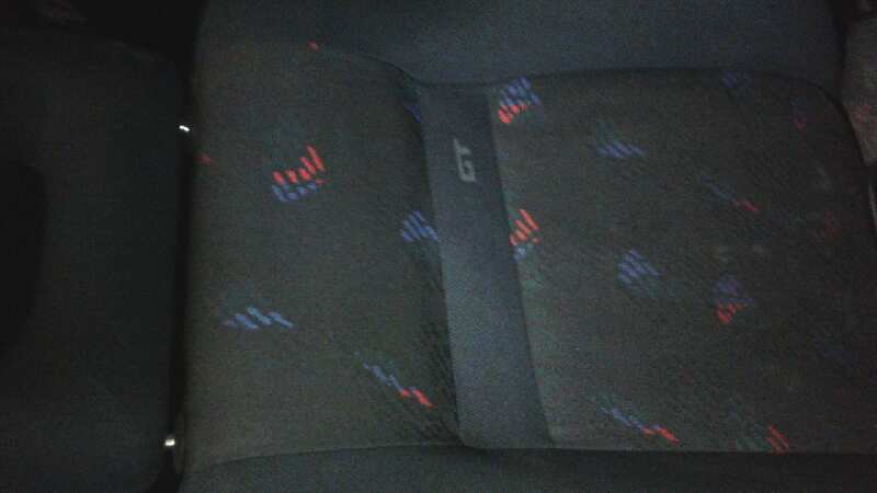 ASIENTO DELANTERO IZQUIERDO
