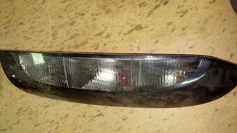 PILOTO TRASERO DERECHO