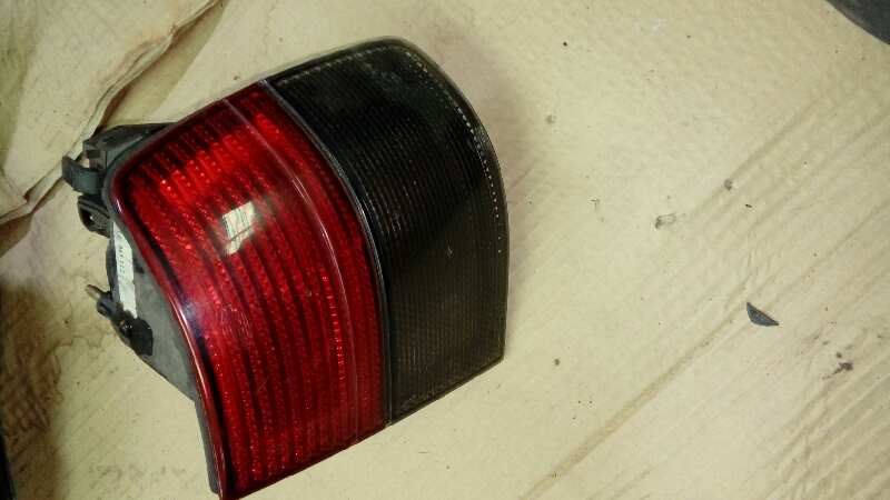 PILOTO TRASERO DERECHO