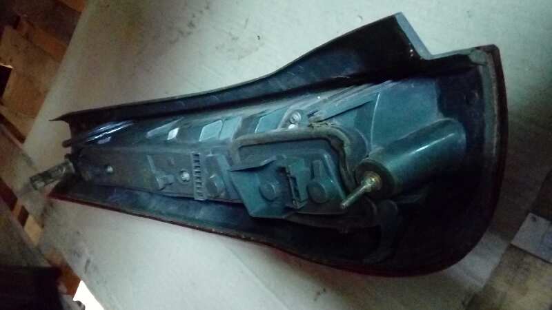 PILOTO TRASERO DERECHO