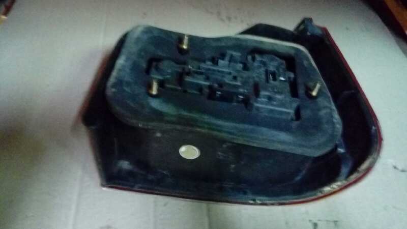 PILOTO TRASERO IZQUIERDO