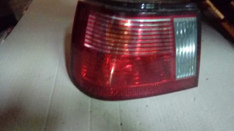 PILOTO TRASERO IZQUIERDO