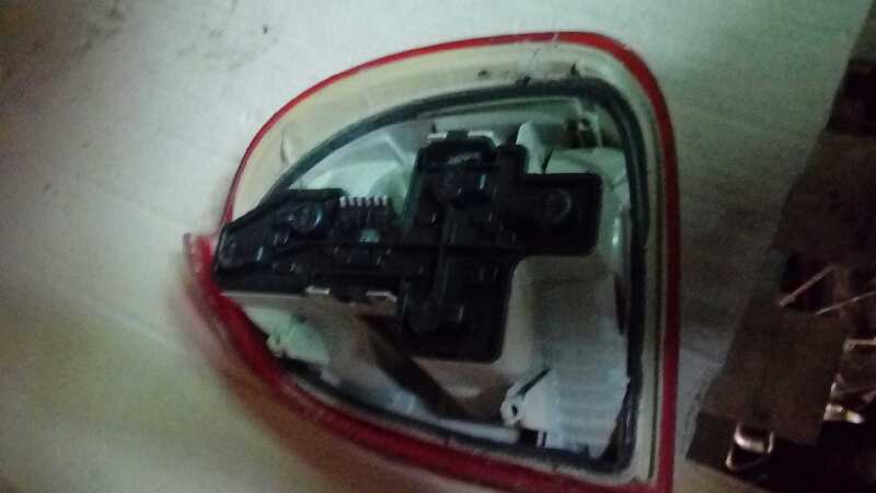 PILOTO TRASERO IZQUIERDO