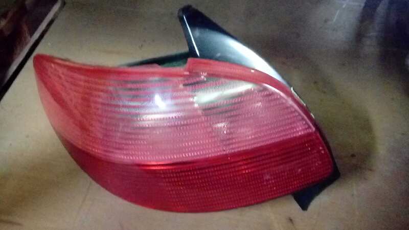 PILOTO TRASERO IZQUIERDO