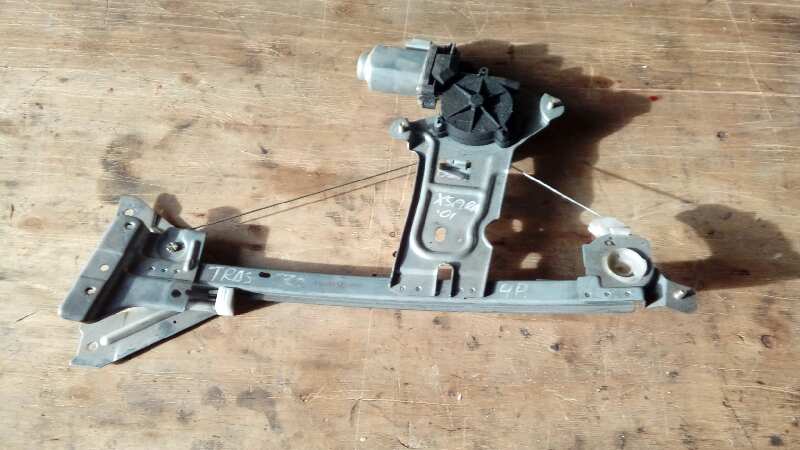 ELEVALUNAS TRASERO IZQUIERDO