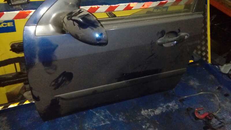 PUERTA DELANTERA IZQUIERDA