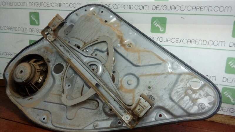 ELEVALUNAS TRASERO IZQUIERDO