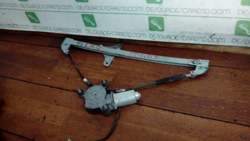 ELEVALUNAS DELANTERO IZQUIERDO