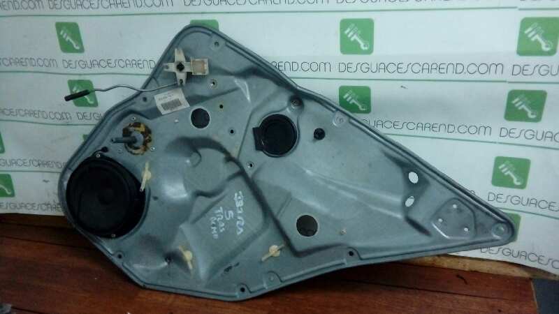 ELEVALUNAS TRASERO DERECHO