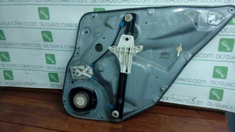 ELEVALUNAS TRASERO IZQUIERDO