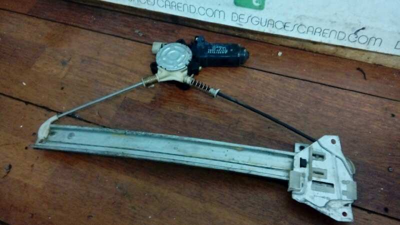 ELEVALUNAS TRASERO IZQUIERDO