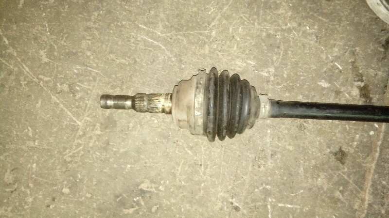 TRANSMISION DELANTERA DERECHA