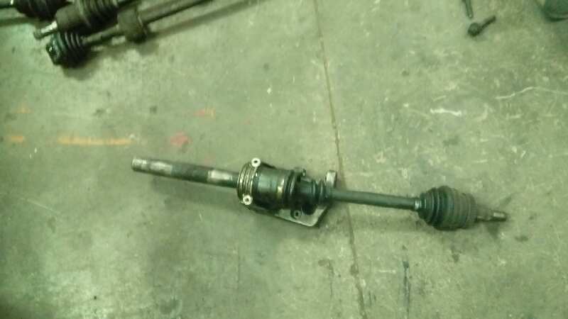 TRANSMISION DELANTERA DERECHA