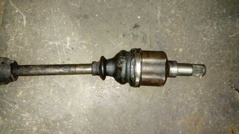 TRANSMISION DELANTERA DERECHA