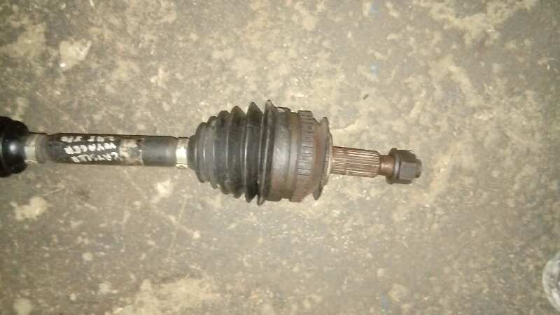 TRANSMISION DELANTERA IZQUIERDA