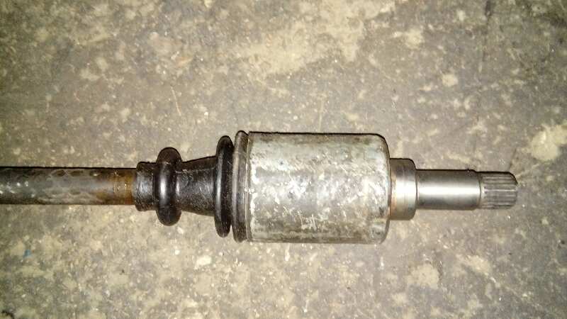 TRANSMISION DELANTERA IZQUIERDA