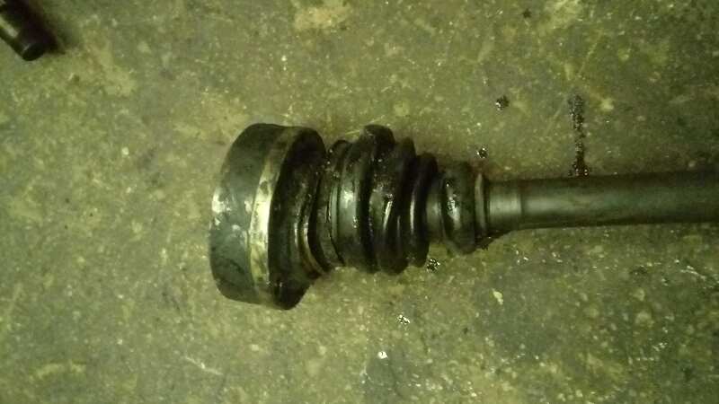 TRANSMISION DELANTERA IZQUIERDA