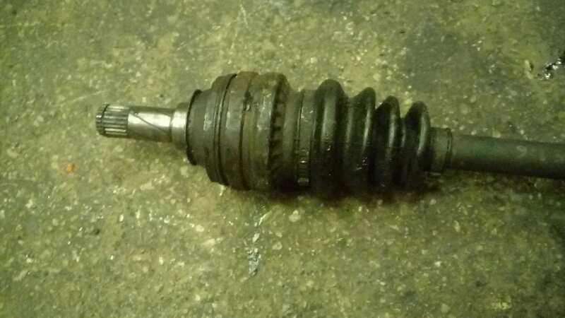 TRANSMISION DELANTERA IZQUIERDA