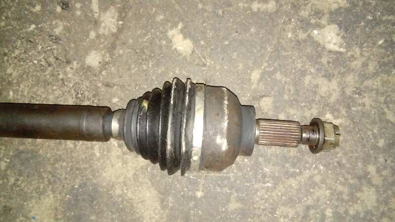 TRANSMISION DELANTERA IZQUIERDA