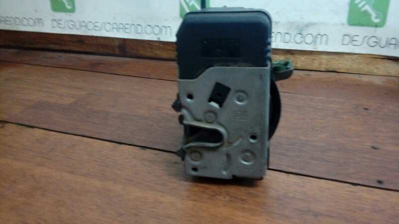 CERRADURA PUERTA DELANTERA DERECHA