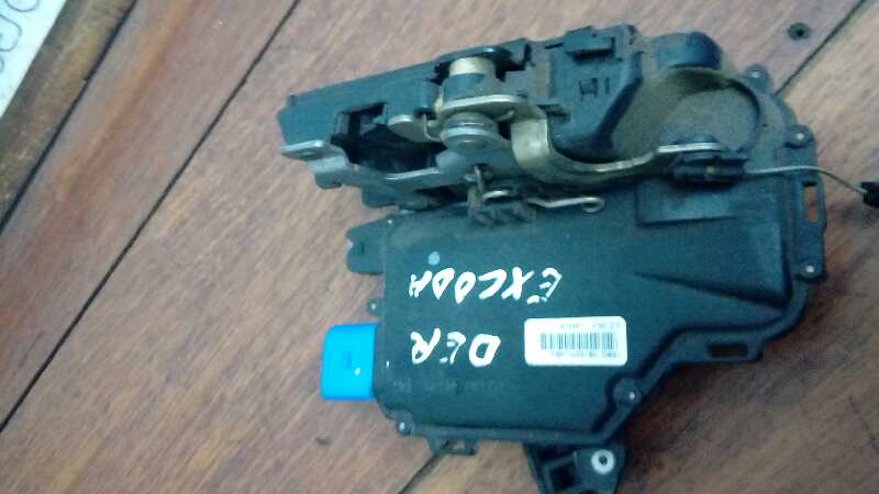 CERRADURA PUERTA DELANTERA DERECHA