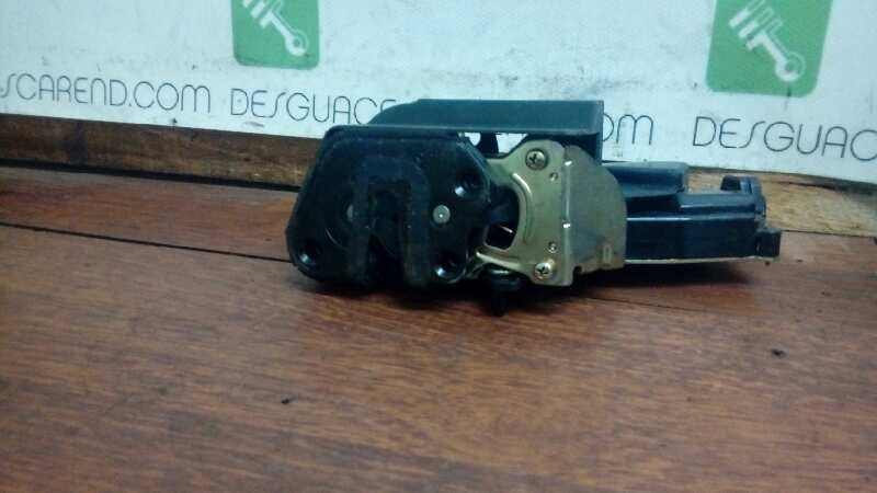 CERRADURA PUERTA TRASERA DERECHA 