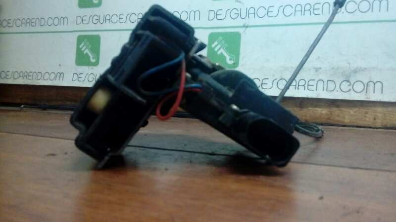 CERRADURA PUERTA DELANTERA IZQUIERDA 